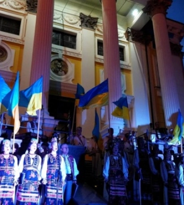 Молитва за Україну лунала на світанку Дня Незалежності в обласному центрі Закарпаття