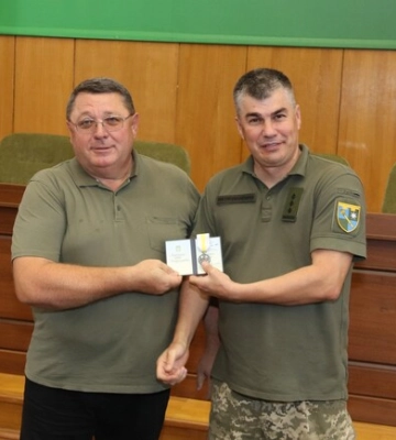 Мер у Харківській області отримав нагороду від Залужного