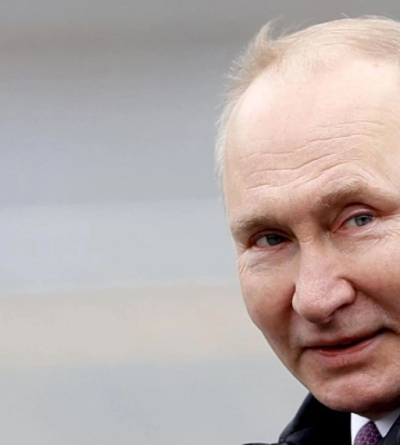 Путин посетил штаб в Ростове, чтобы продемонстрировать свою власть, — разведка Британии (видео)
