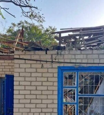 Россияне утром разрушили больницу в Херсонской области