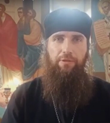 Відправлений Бондаренком у Грецію московський піп вийшов на зв’язок із двору Феодосія