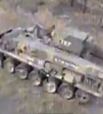 Бойцы 126 бригады ТРО FPV-дронами уничтожили российскую БРЭМ на Херсонщине (видео)