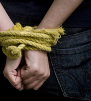 Били струмом й змушували вчити гімн РФ: історія мешканця Мелітополя, якого два місяці тримали у полоні