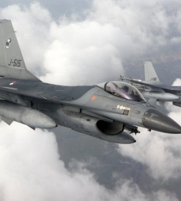 ЗМІ: Норвегія передасть Україні винищувачі F-16