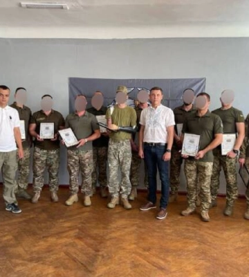 До Дня Незалежності України волонтерський штаб «Українська команда» привітав військових на Кіровоградщині 