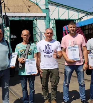 З нагоди Дня Незалежності в Миколаєві відзначили працівників комунальних служб