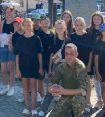 Треба ще 10 тисяч: діти з Рожища просять підтримати їх збір на ЗСУ