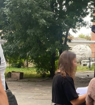 У Житомирі затримали викладачку, яка заперечувала звірства росіян у Бучі - СБУ