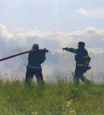 На Харківщині внаслідок російського обстрілу виникла пожежа