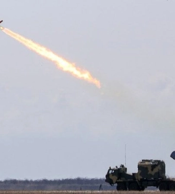 Та, что уничтожила Москву. Радар российского комплекса С-400 в Крыму поразила ракета Нептун — Бутусов