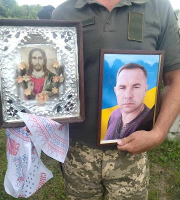 Буринщина попрощалася із захисником України