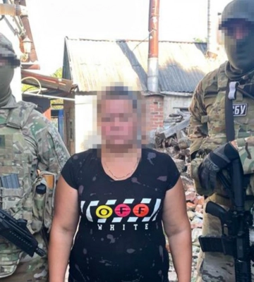 Вчителька «зливала» рашистам геолокації підрозділів ЗСУ, що контрнаступають під Бахмутом