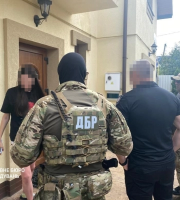 У Франківську на військову службу фіктивно оформили родичів керівників міста і футболістів