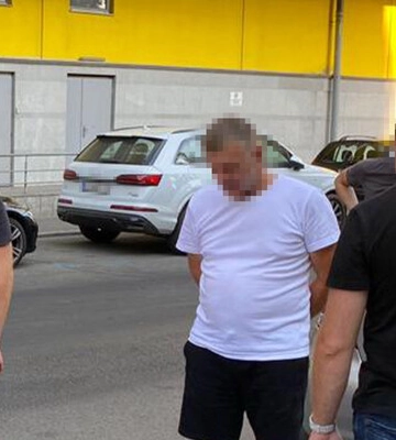 Фальшивомонетчики пытались продать полмиллиона поддельных долларов