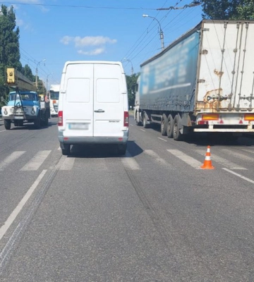 У Черкасах мікроавтобус збив літню жінку на пішохідному переході