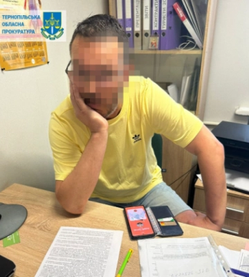 $10 000 за вплив на членів військово-лікарської комісії: тернополянину повідомлено про підозру