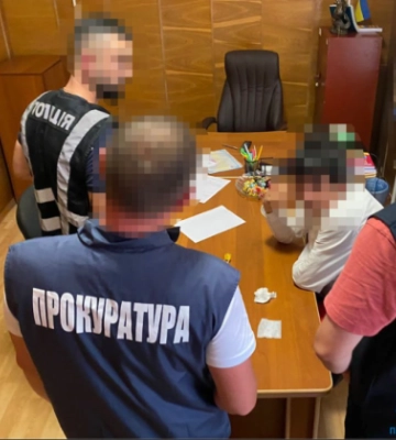 Предлагал €5000 правоохранителю за уничтожение доказательств: во Львове задержан злоумышленник