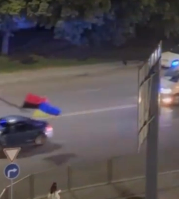 У липні відзначив 31 рік: у Луцьк «на щиті» привезли тіло капітана поліції Романа Гіренка. Відео