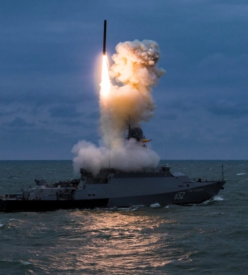 Нічні атаки крилатих ракет з Чорного моря: вибухи на Дніпропетровщині