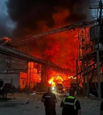 Окупанти вдарили по підприємству на Полтавщині: є загиблі і багато поранених, фото