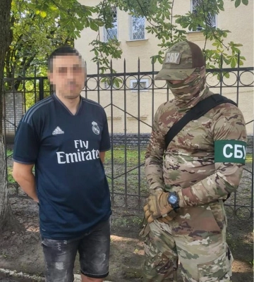 Был правоохранителем у оккупантов и ловил патриотов: задержали жителя Купянска