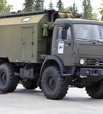 В сети показали уничтожение российского комплекса РЭБ ракетой GMLRS