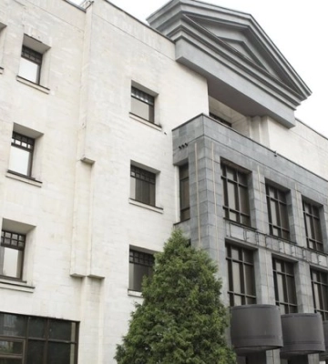 ВАКС конфіскував у працівниці митниці квартиру в центрі Львова: у ДБР назвали причину