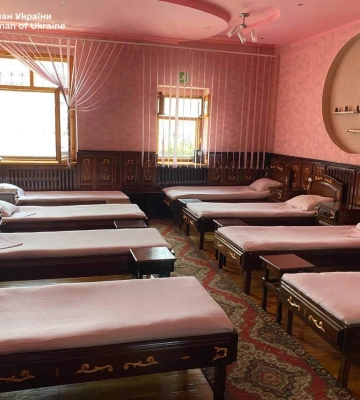 Ліжка «на замку» та низка порушень: Олексіївську колонію перевірили у Харкові