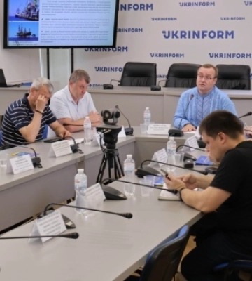 Відбулася презентація аналітичної доповіді «Сім причин звільнити Крим»