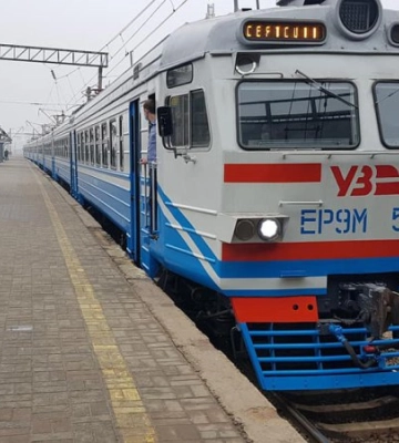 Укрзалізниця призначила додаткові електрички Київ-Васильків