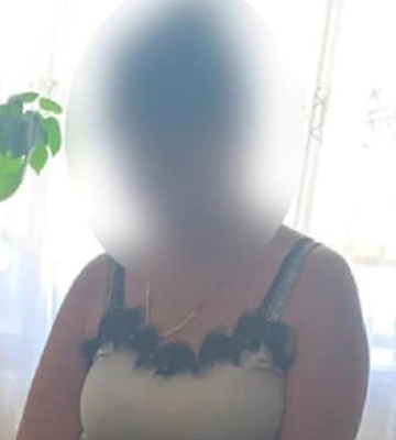 В Киеве задержали работницу ВВК, когда она брала $2000 взятки от призывника — прокуроры