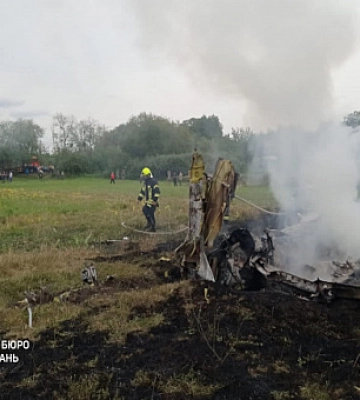 ДБР розслідує обставини зіткнення двох літаків L-39 на Житомирщині