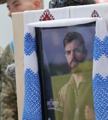 У Києві попрощались із загиблим пілотом «Джусом»