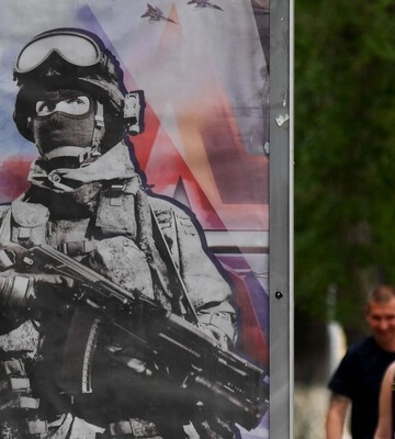 У Зеленського розповіли, що росіяни планують мобілізувати у Криму ще близько 40 тисяч українців