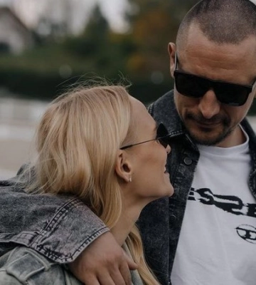 «Дякую, що ти є». Тарас Цимбалюк зворушливо привітав кохану з річницею знайомства