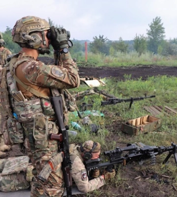Бійці бригади «Спартан» знищили ворожий БТР з боєкомплектом (ВІДЕО)