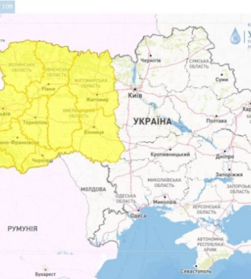 Град, шквали та грози: у Чернівцях та області оголосили штормове попередження