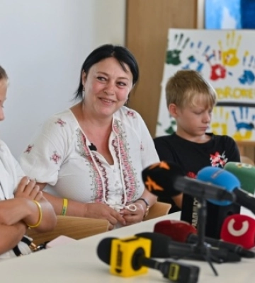 До Львова зі США повернулася родина Степаненків, яких поранило на вокзалі в Краматорську