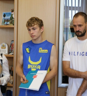 У Полтаві вручили почесні грамоти від міської ради призерам чемпіонатів Європи та світу