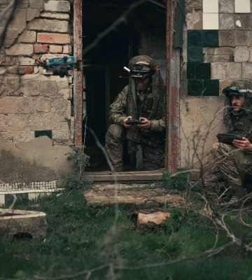 Украинские дроны сорвали укрепление линии обороны ВС РФ на Донбассе (видео)