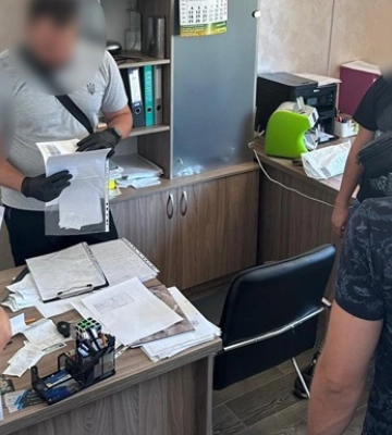 В Днепре мошенники-валютчики присвоили 800 тысяч долларов