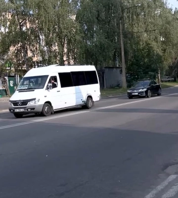 Акція вшанування полеглих захисників у Полтаві та вистава про оборонців Маріуполя — головне за 29 серпня