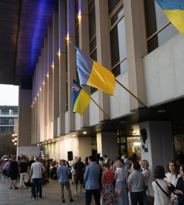 В Ужгороді відбувся вечір- реквієм «Герої не вмирають»