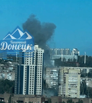 В окупованому Донецьку повідомляють про «приліт» у багатоповерхівку