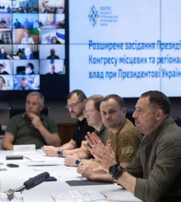 Президія Конгресу регіональних на місцевих влад поспілкувалися з громадами Херсонщини