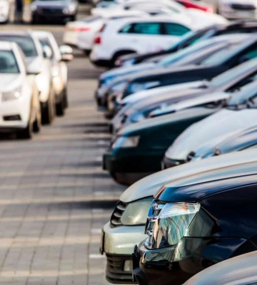 В Верховной Раде хотят упростить ввоз авто для некоторых украинцев