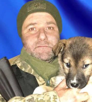Люблячий чоловік, хороший батько і мужній воїн: у Луцькому районі прощатимуться із загиблим Героєм Василем Ківінським