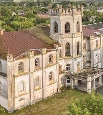 Суд повернув державі палац Терещенків на Житомирщині