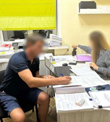 На Дніпропетровщині чоловік загинув під потягом