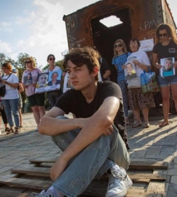 У Києві розпочалася акція «ГОЛОСИ» на підтримку цивільних ув&#039;язнених (трансляція)